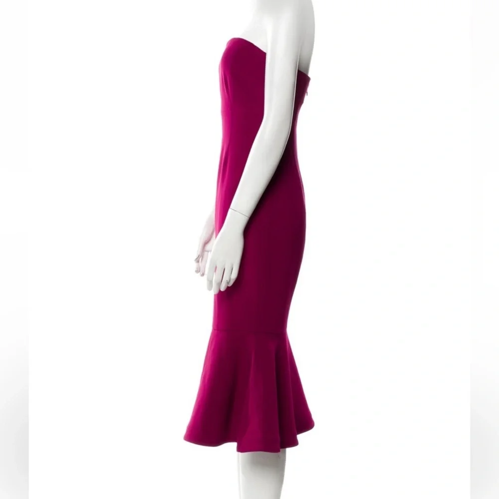 Cing à Sept Strapless Knee-Length Dress
Size: S/US 4 - Picture 3 of 10